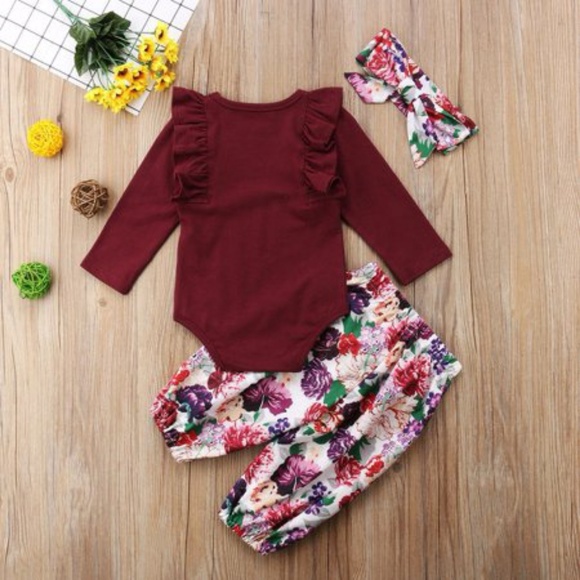 3 PC baby outfits - Picture 2 of 3